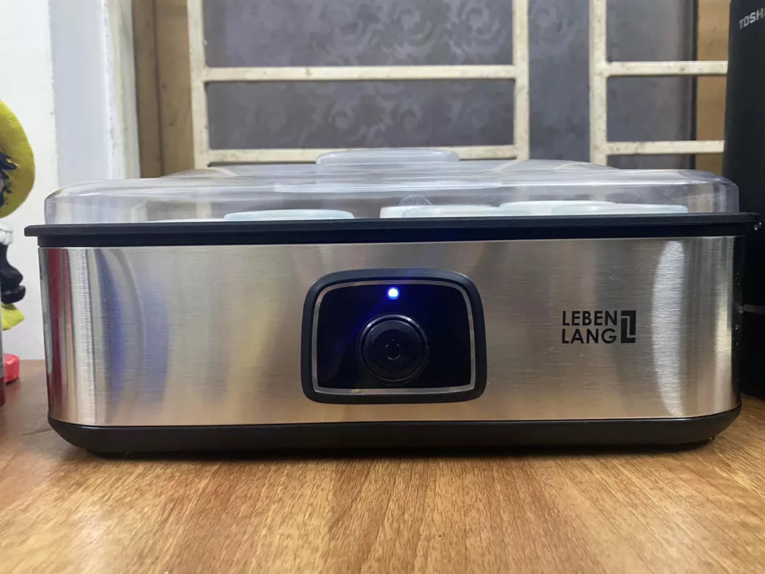 Máy làm sữa chua Lebenlang LBL9139 Máy làm sữa chua Lebenlang LBL9139