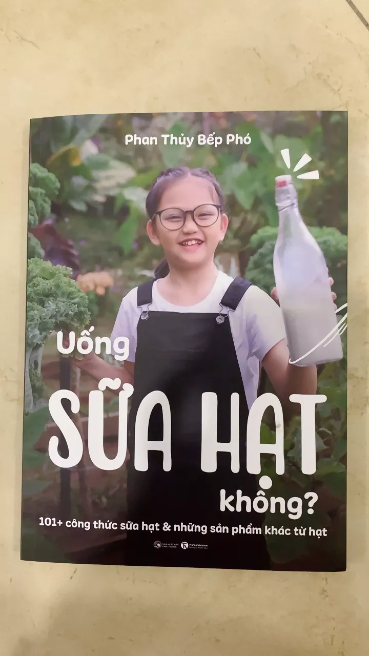 Sách uống sữa hạt không Sách uống sữa hạt không