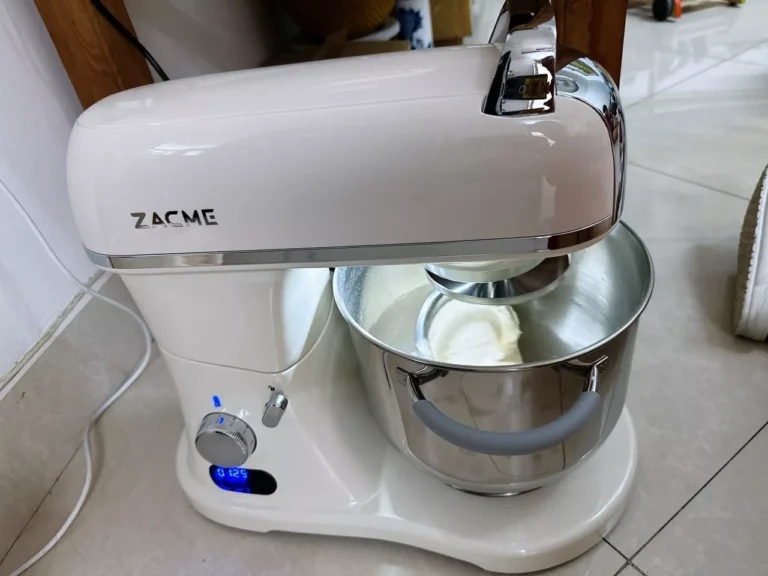 review máy trộn bột zacme có tốt không